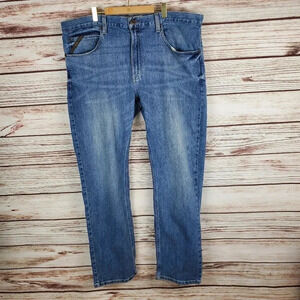 Ariat Legacy Mens 40x32 M4 Relaxed Straight Leg Medium Wash Jeans           #134